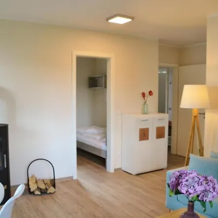 U18 Eg - Komfortbale Ferienwohnung Mit Terrasse, Kamin, Wlan Und Seeblick Apartment Marienfelde